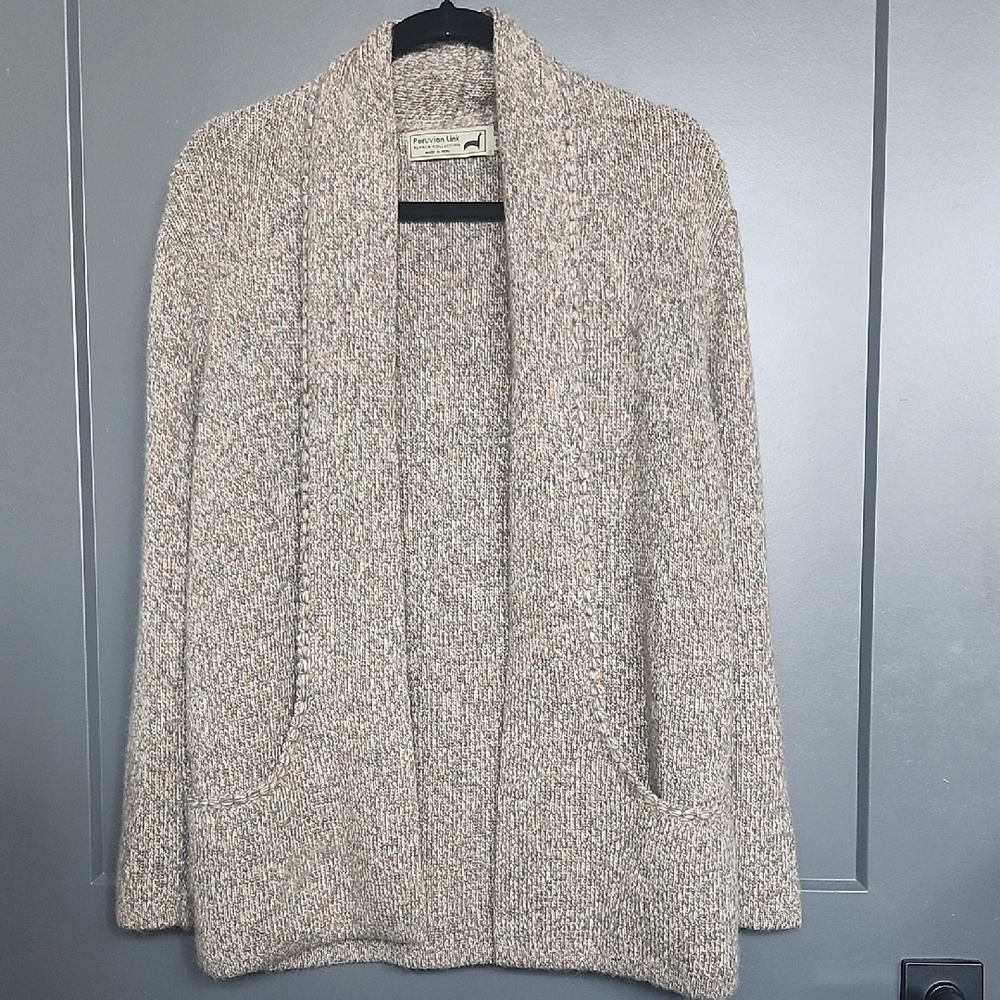 Elegant Alpaca Cardigan in Cream